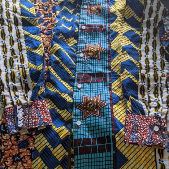 Togo West Africa designer fundraiser. Here we have a young entrepreneur, Didier. - Picture 4 of 9